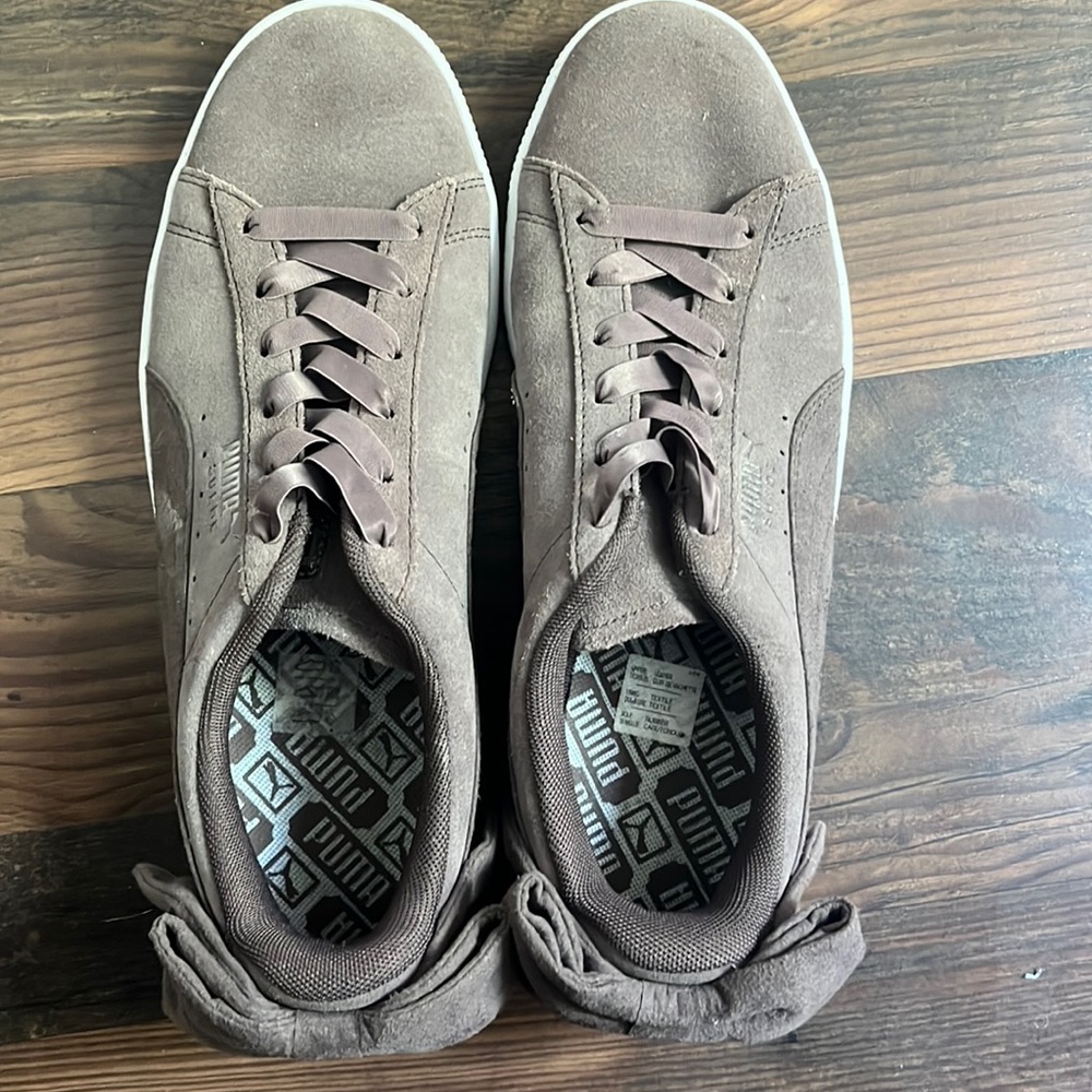 Puma sneakers